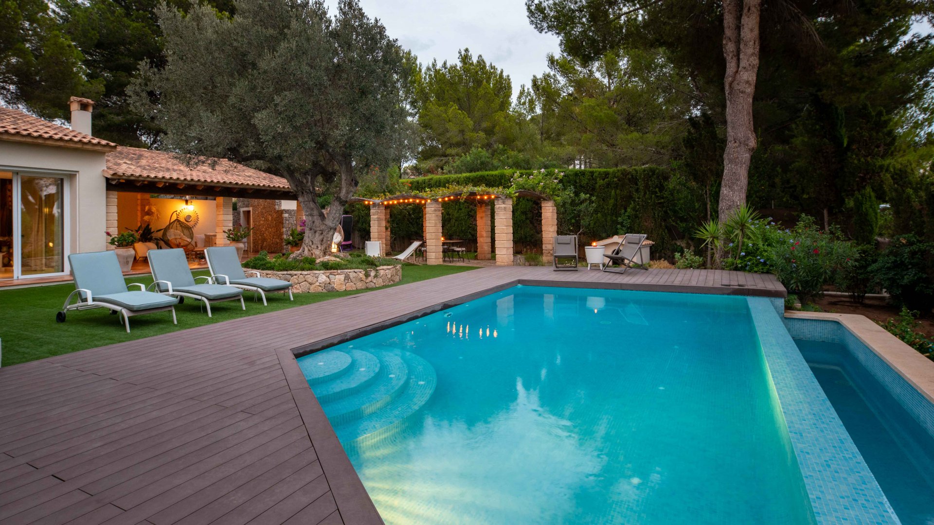 Villa à Santa Ponsa, Mallorca, Espagne 4 chambres, 481 m2 No. 111832