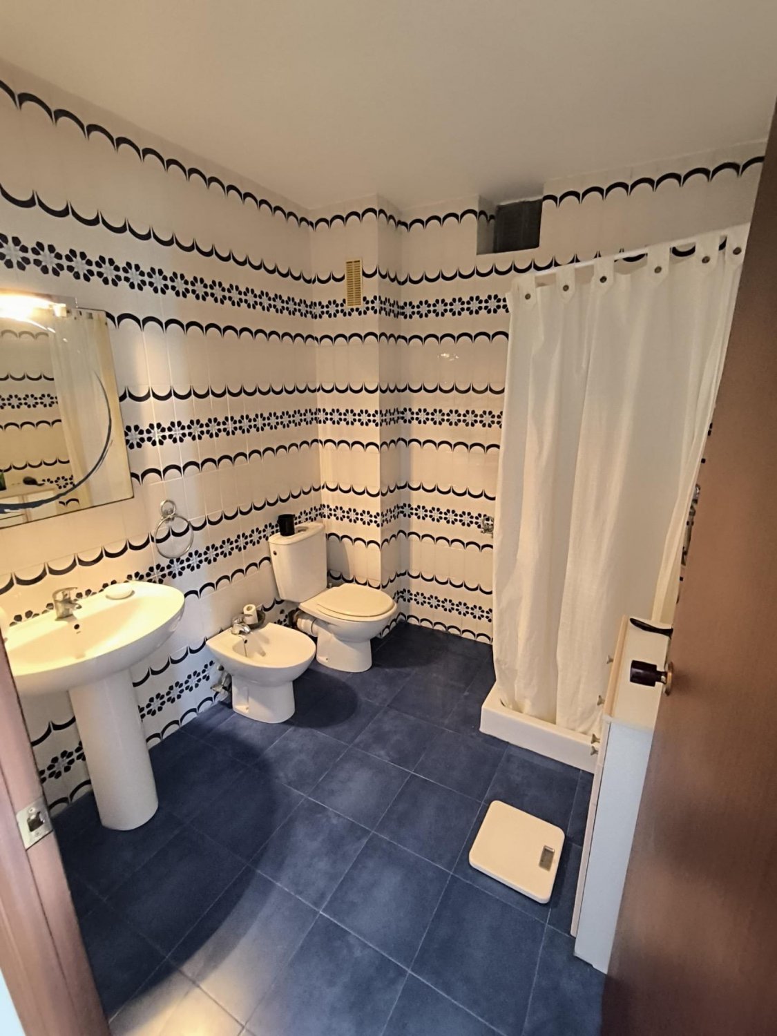 Appartamento a Torrevieja, Alicante, Spagna 3 camere da letto, 130 mq. N° 116018