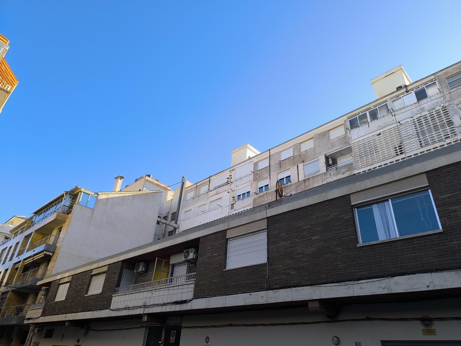 Appartamento a Torrevieja, Alicante, Spagna 3 camere da letto, 130 mq. N° 116018