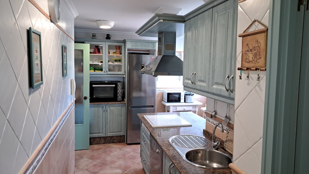 Квартира в Эль-Пуэрто-де-Санта-Мария, Кадис, Испания 4 спальни, 120м2 №105429