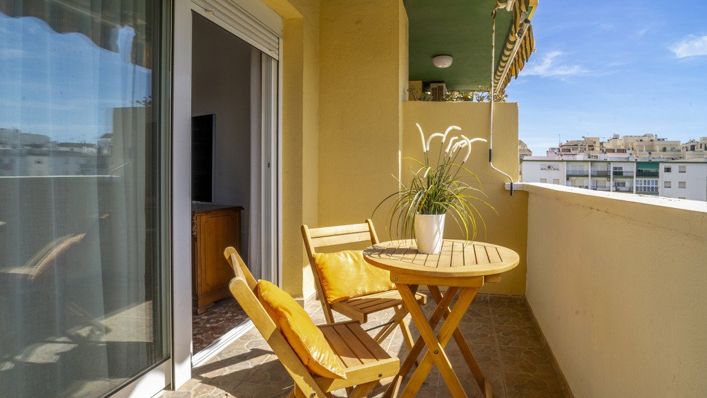 Lägenhet i Estepona, Malaga, Spanien 3 sovrum, 112 kvm. Nr. 107140
