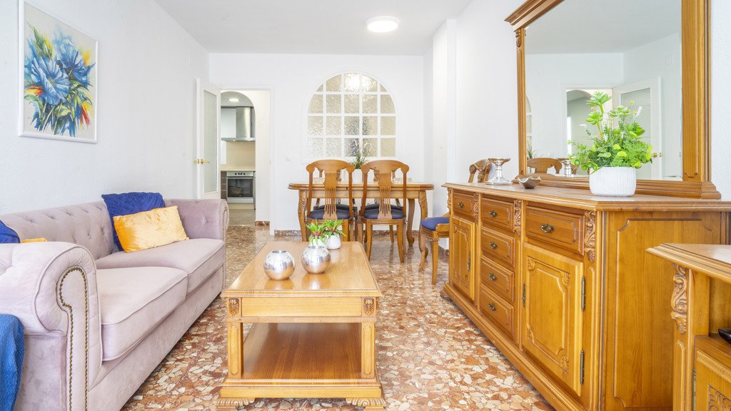 Lägenhet i Estepona, Malaga, Spanien 3 sovrum, 112 kvm. Nr. 107140