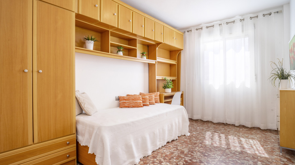 Lägenhet i Estepona, Malaga, Spanien 3 sovrum, 112 kvm. Nr. 107140