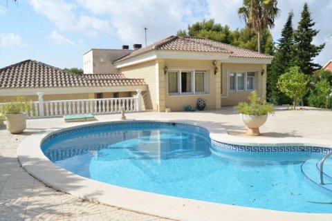 Villa à Dehesa De Campoamor, Alicante, Espagne 4 chambres, 400 m2 No. 87250