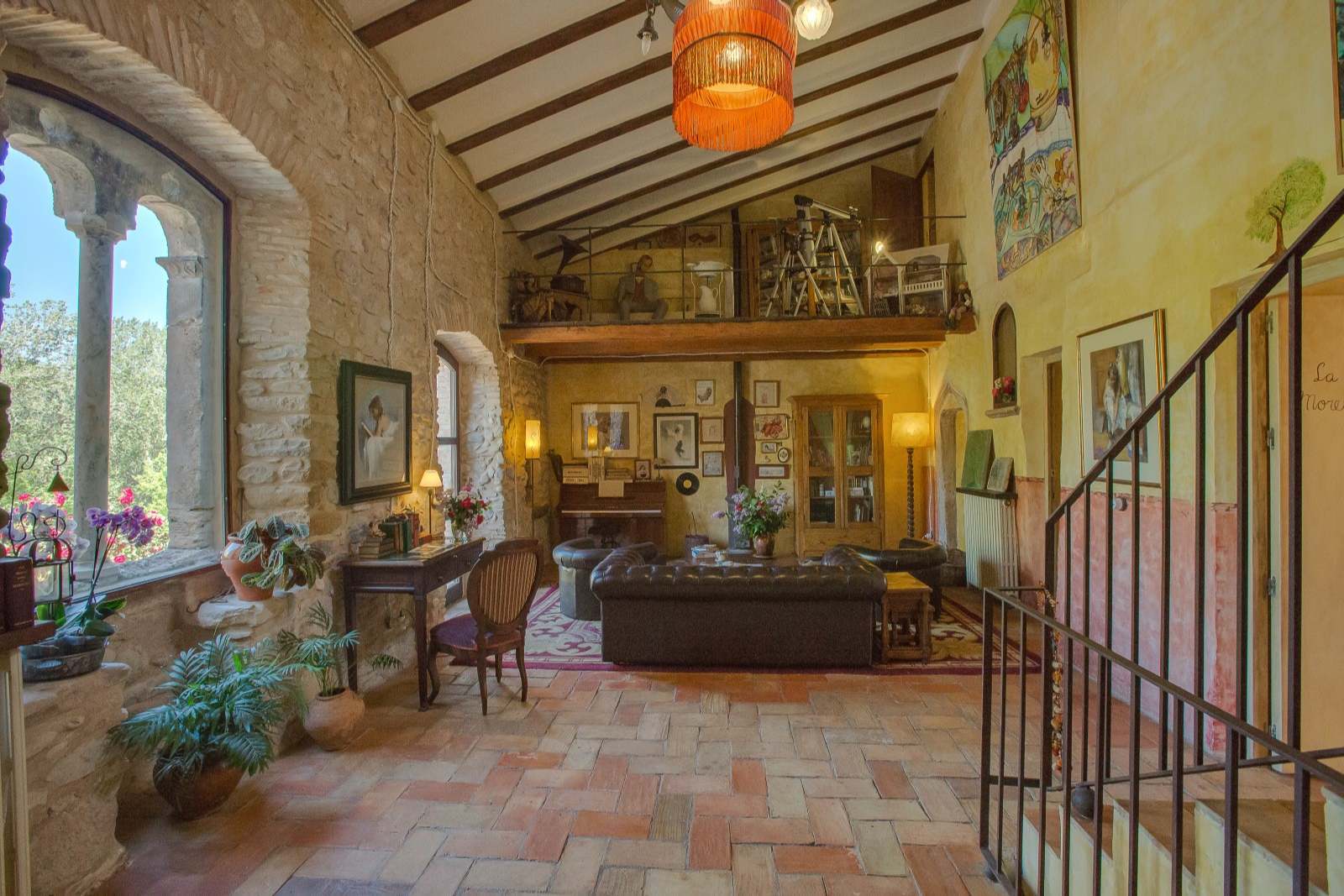 Commercial property in Girona, Spain 8 bedrooms, 727 sq.m. No. 22613