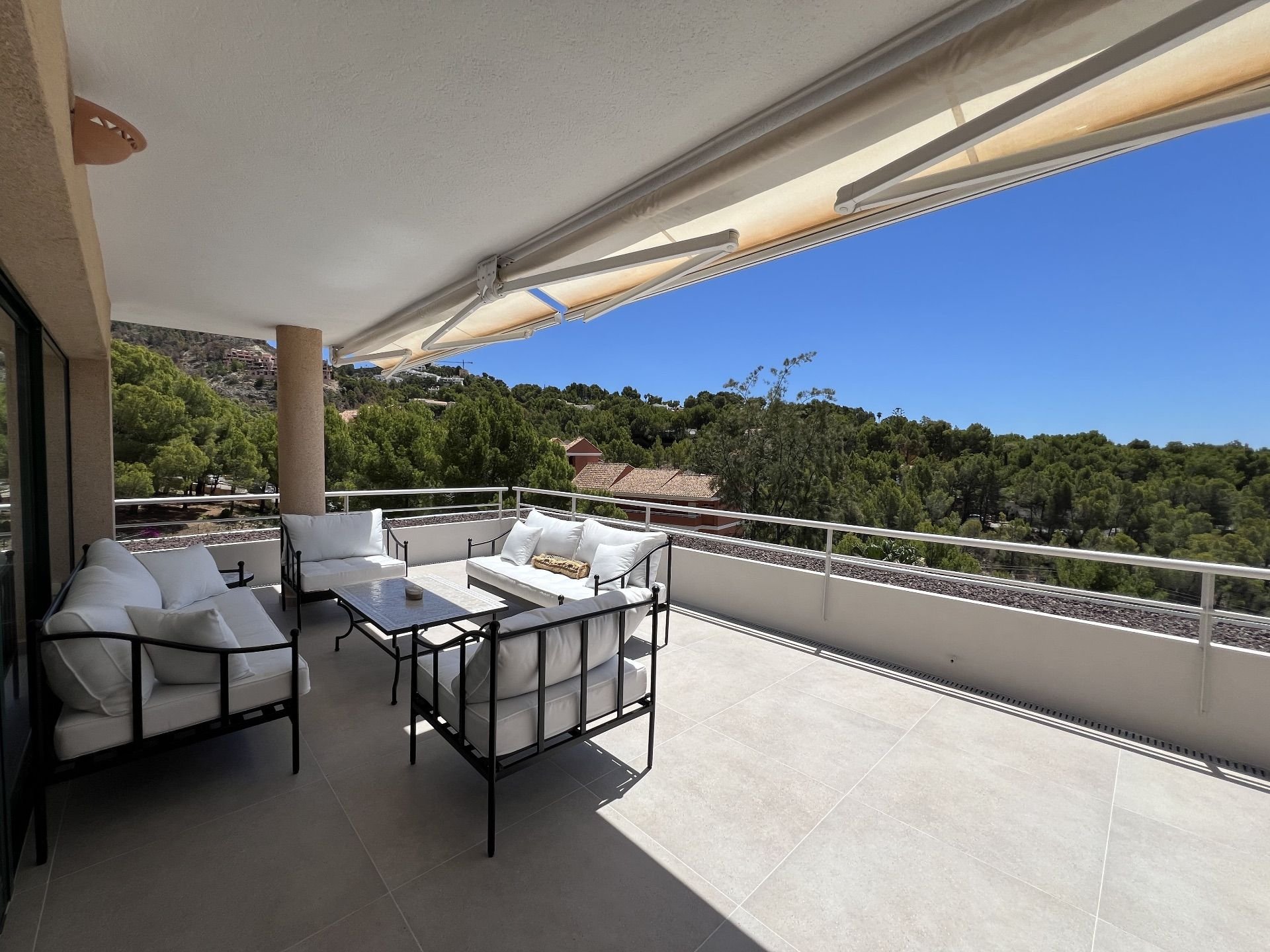 Appartamento a Altea, Alicante, Spagna 3 camere da letto, 170 mq. N° 102172