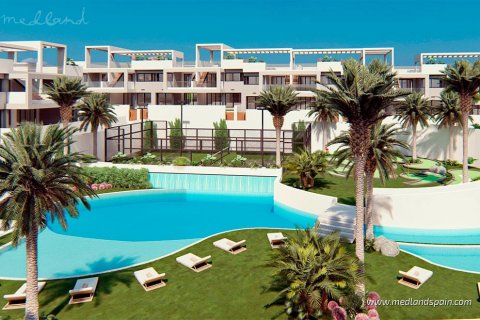 Huoneisto Torrevieja, Alicante, Espanja 2 makuuhuonetta, 131 m2 No. 40304