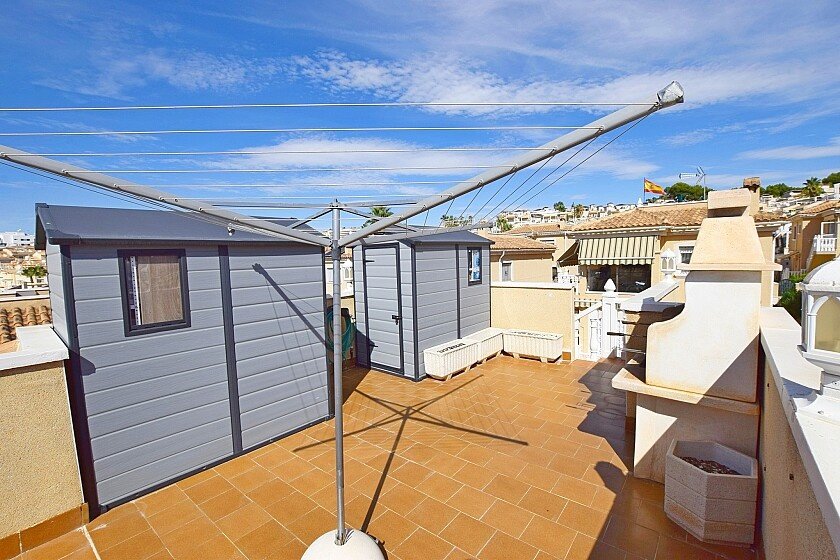 Villa a Villamartin, Alicante, Spagna 3 camere da letto, 155 mq. N° 103522