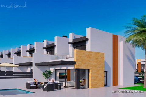 Villa en Torrevieja, Alicante, España 3 dormitorios, 115 m2 No. 108848