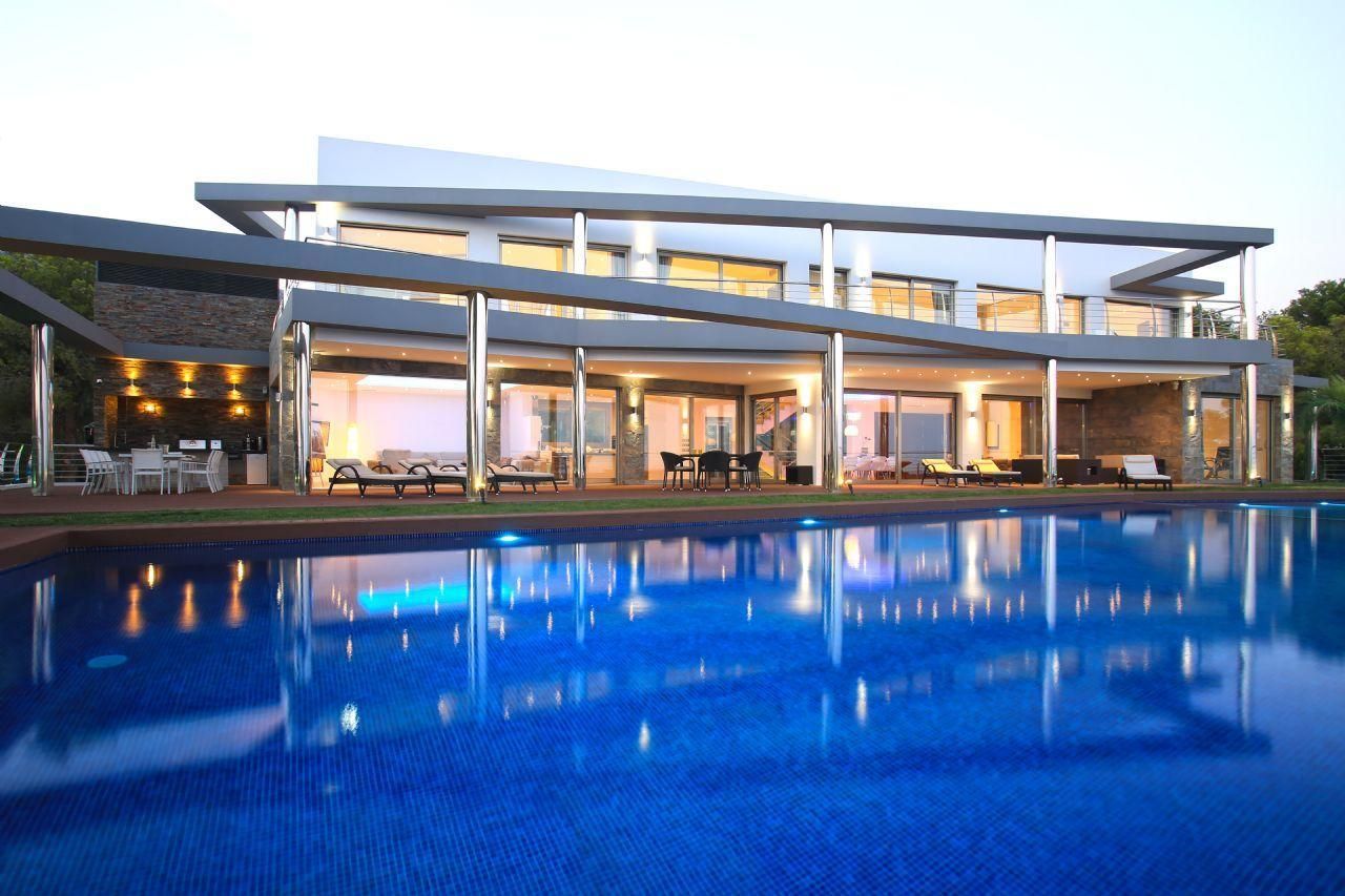 Villa i Altea, Alicante, Spanien 6 sovrum, 722 kvm. Nr. 95757