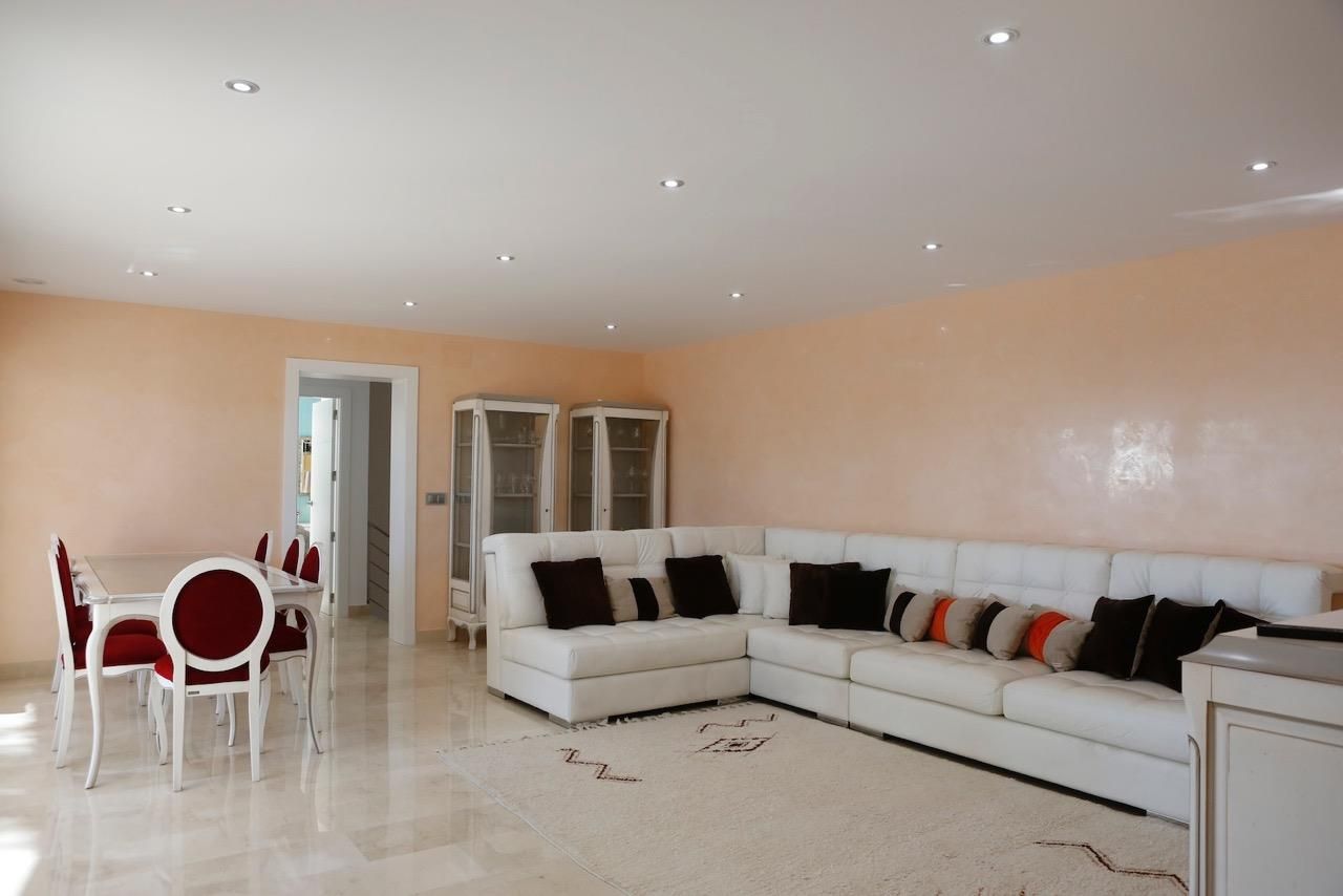 Villa in Benissa, Alicante, Spain 4 bedrooms, 465 sq.m. No. 95756