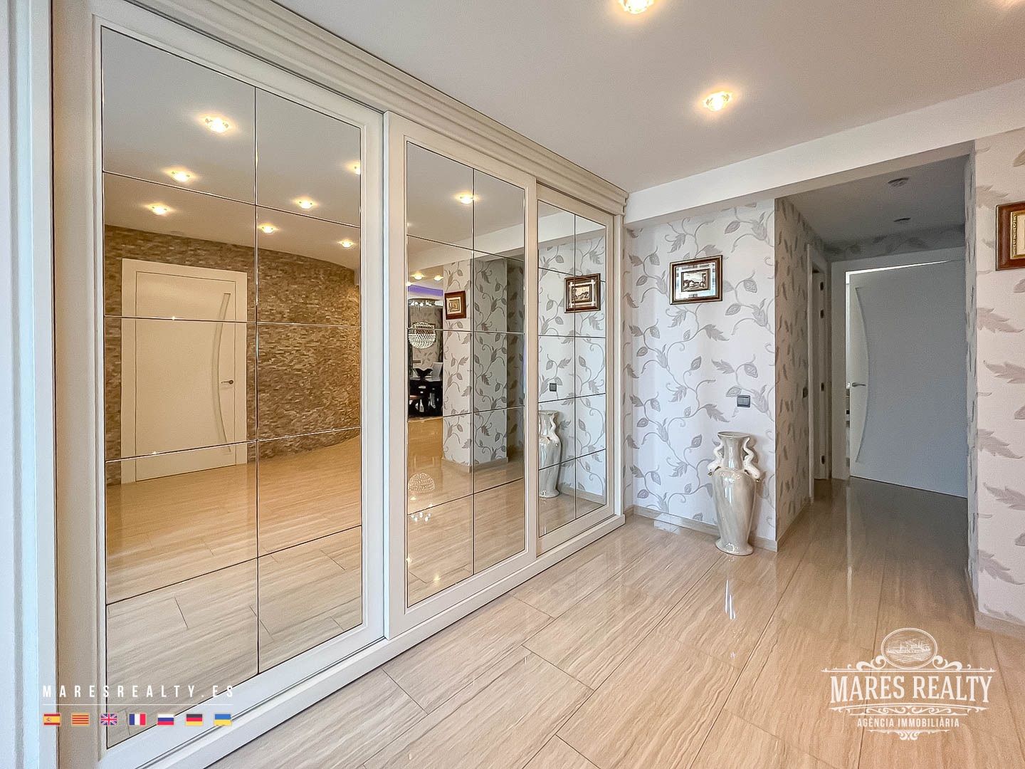 Villa à Condado del Jaruco, Girona, Espagne 4 chambres, 415 m2 No. 91191