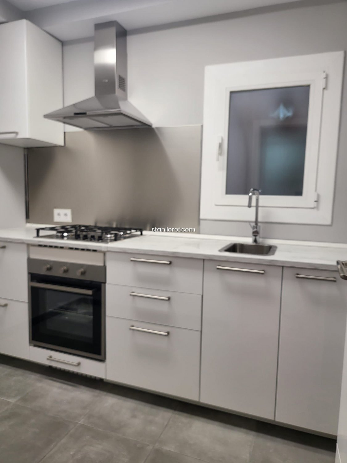 Apartment in Barcelona, Spain 3 bedrooms, 54 sq.m. No. 104054