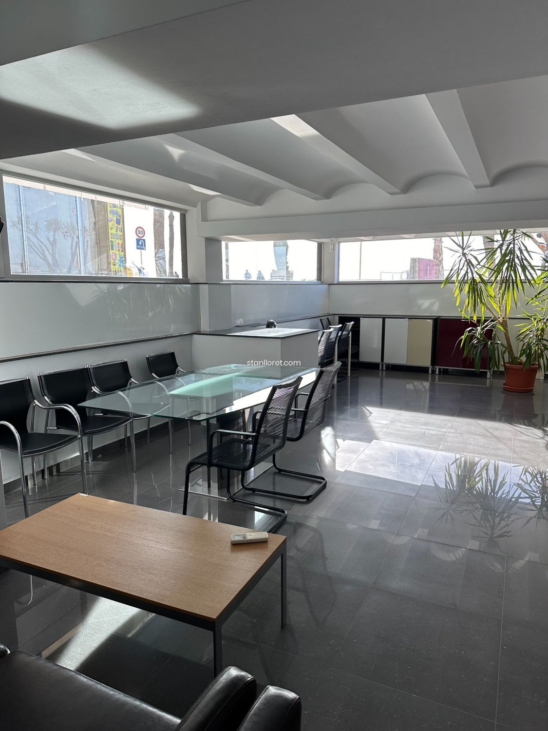 Commercial property in Lloret de Mar, Girona, Spain 236 sq.m. No. 104055
