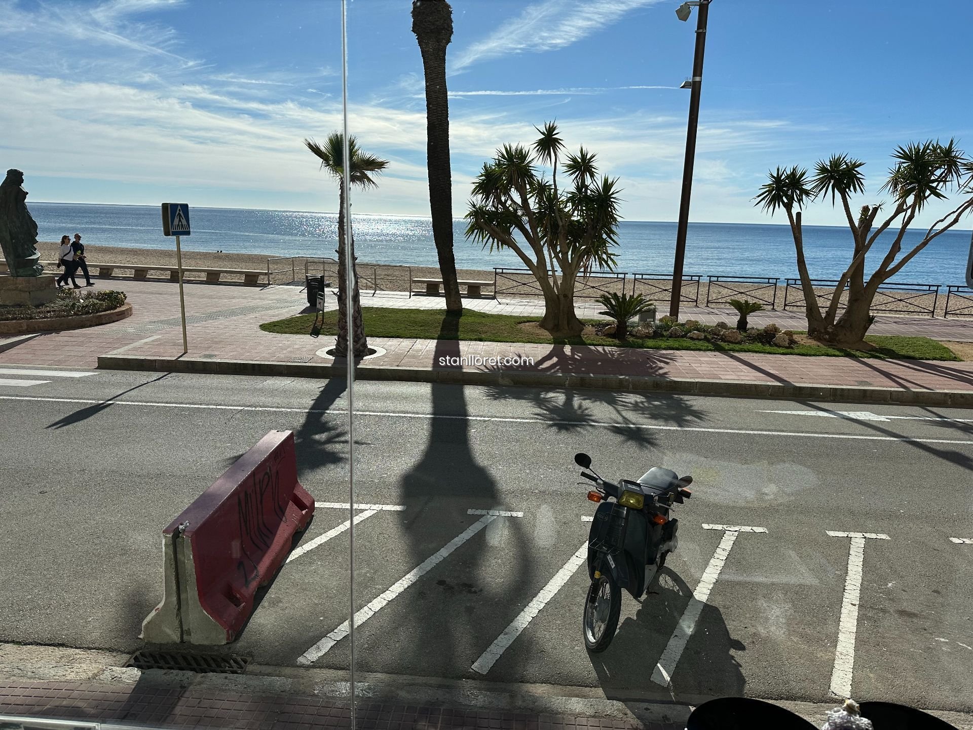 Commercial property in Lloret de Mar, Girona, Spain 236 sq.m. No. 104055