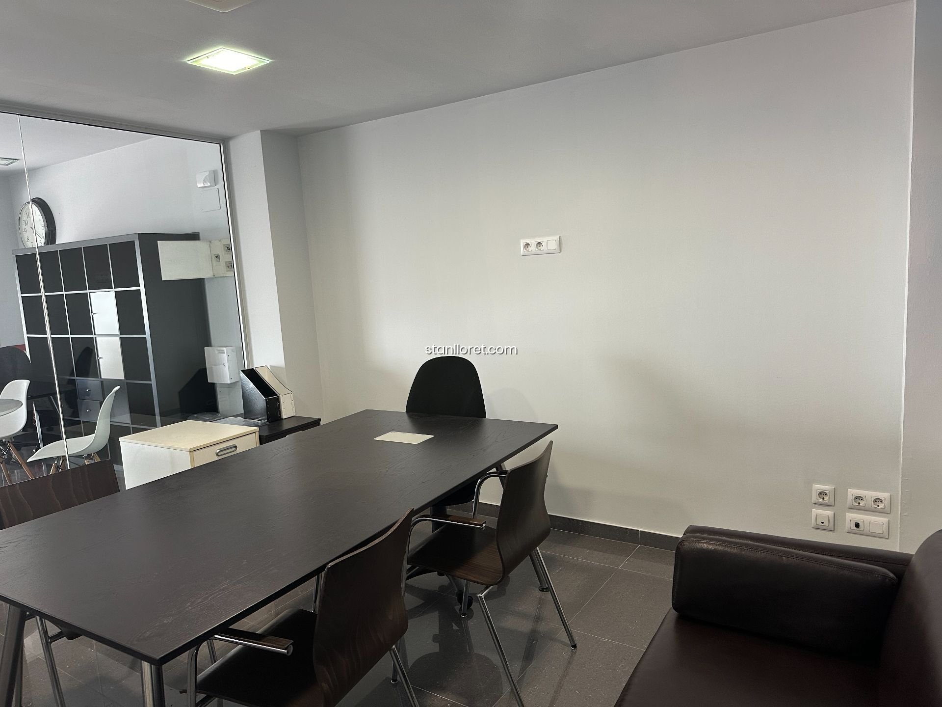 Commercial property in Lloret de Mar, Girona, Spain 236 sq.m. No. 104055