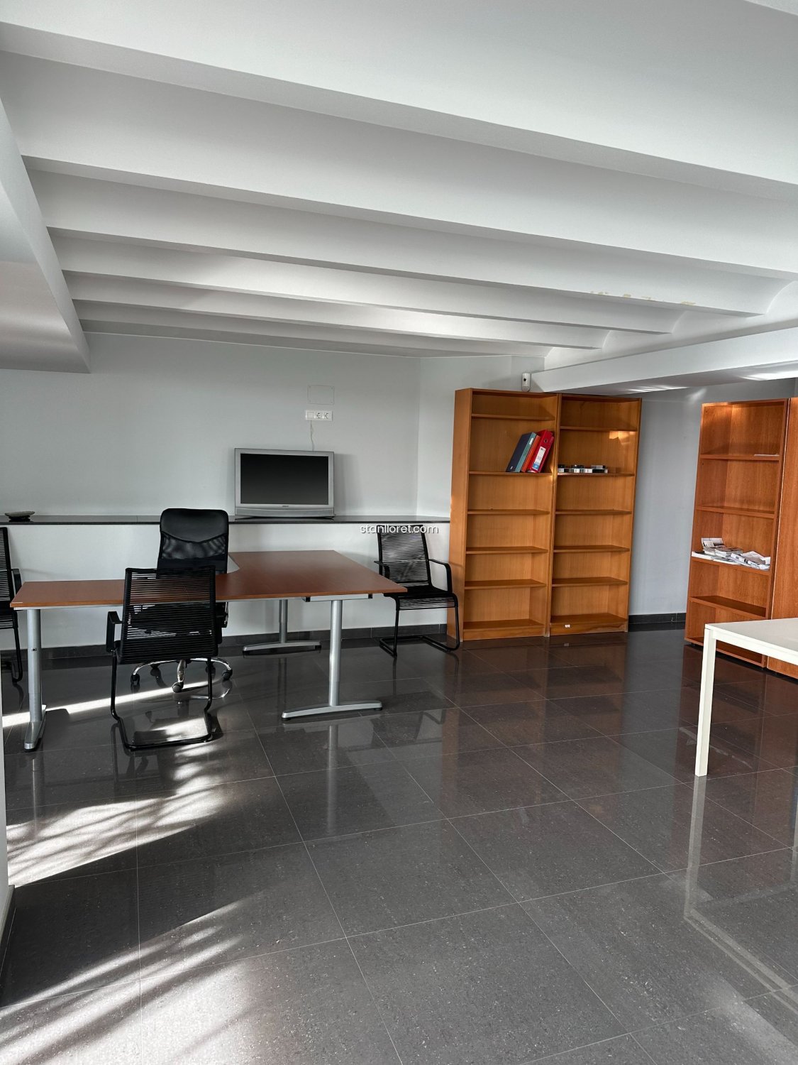 Commercial property in Lloret de Mar, Girona, Spain 236 sq.m. No. 104055