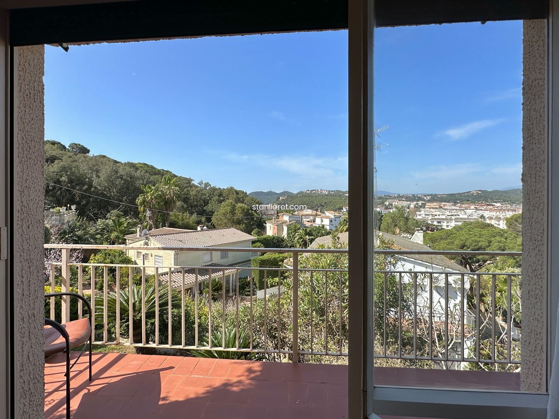 Villa in Lloret de Mar, Girona, Spain 5 bedrooms, 200 sq.m. No. 104050