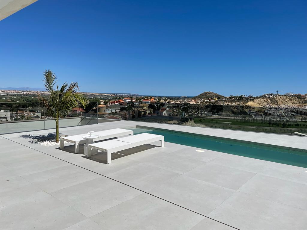 Villa i Ciudad Quesada, Alicante, Spanien 4 sovrum, 564 kvm. Nr. 91582