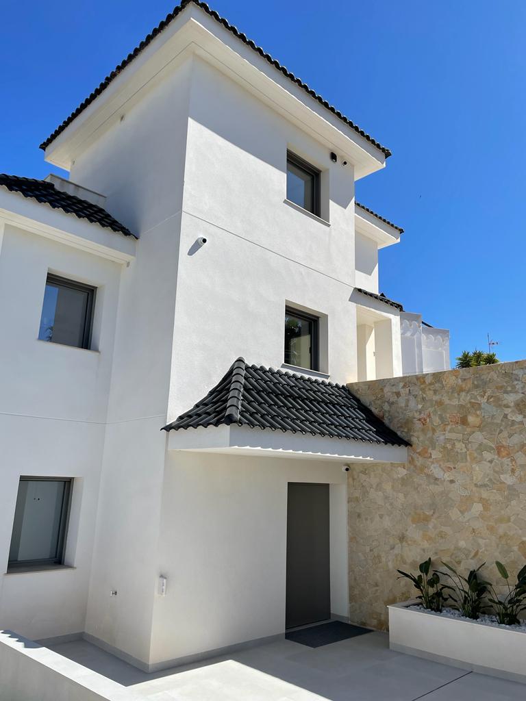 Villa i Ciudad Quesada, Alicante, Spanien 4 sovrum, 564 kvm. Nr. 91582