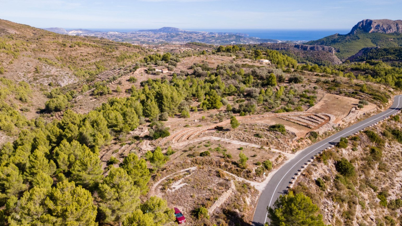 Parcela en Jalon, Alicante, España No. 87415