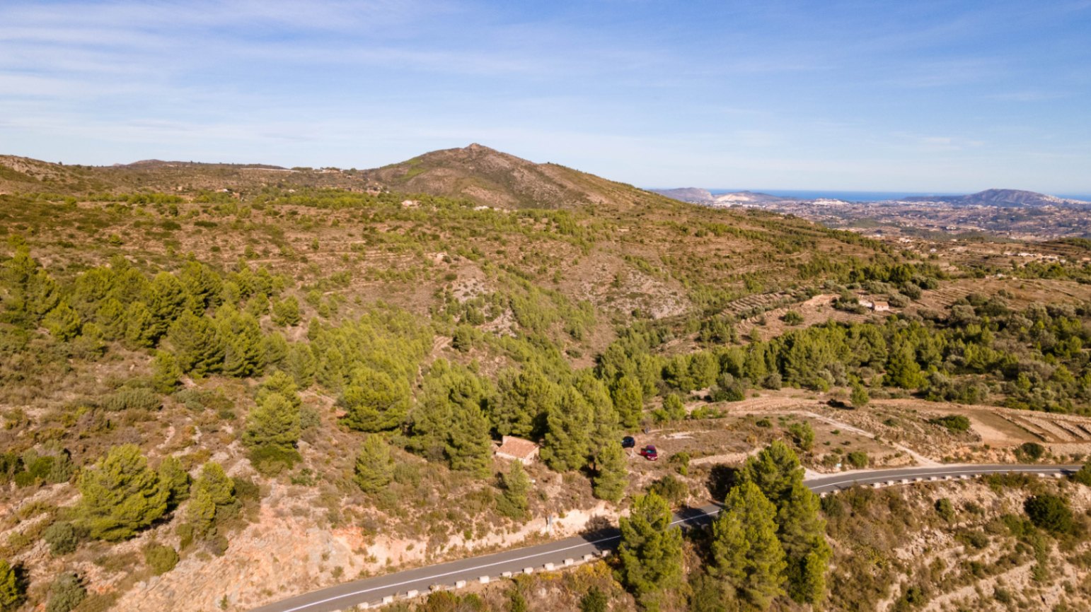 Parcela en Jalon, Alicante, España No. 87415