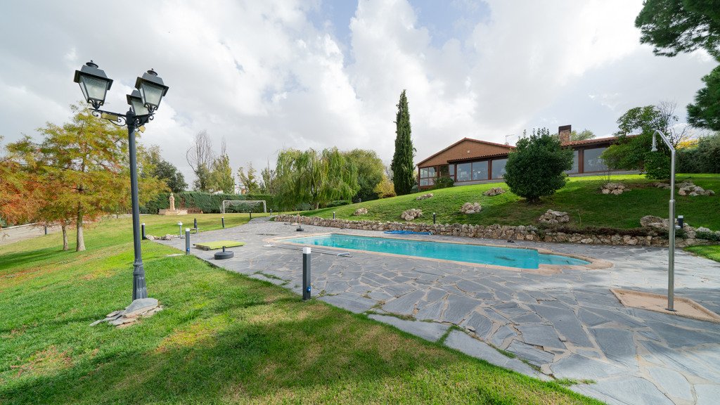 Villa Santo Domingo, Madrid, Spānijā 5 istabas, 477 m2 Nr. 106716