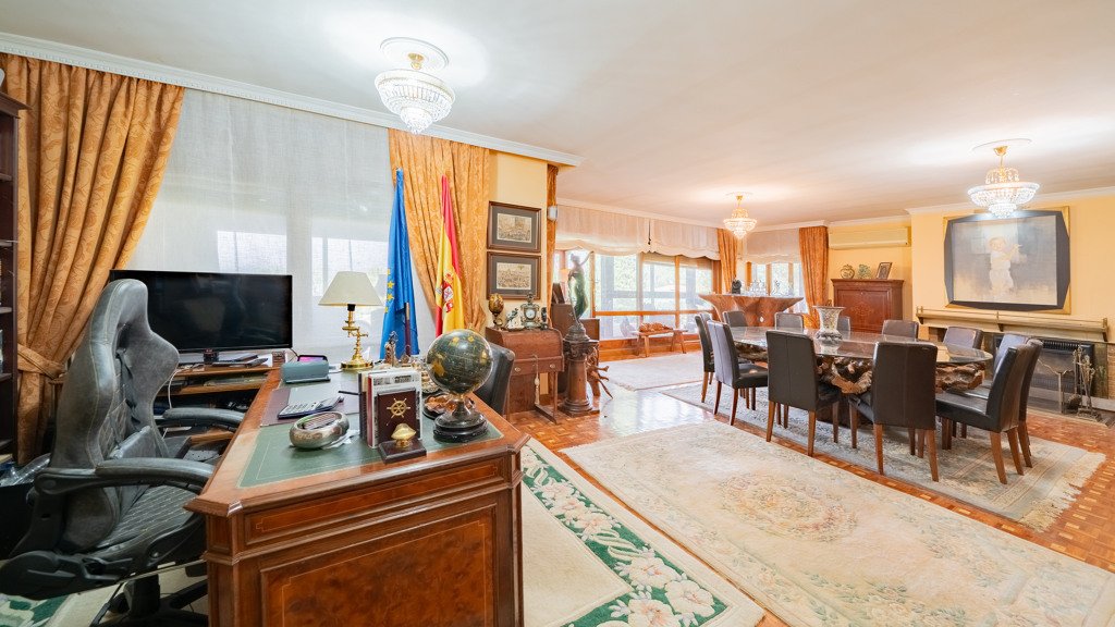 Villa Santo Domingo, Madrid, Spānijā 5 istabas, 477 m2 Nr. 106716