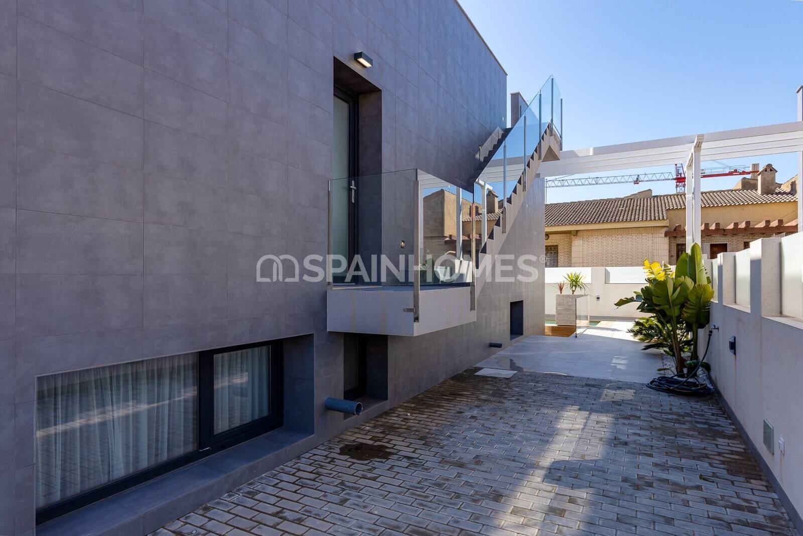Villa a Torrevieja, Alicante, Spagna 4 camere da letto, 150 mq. N° 49406