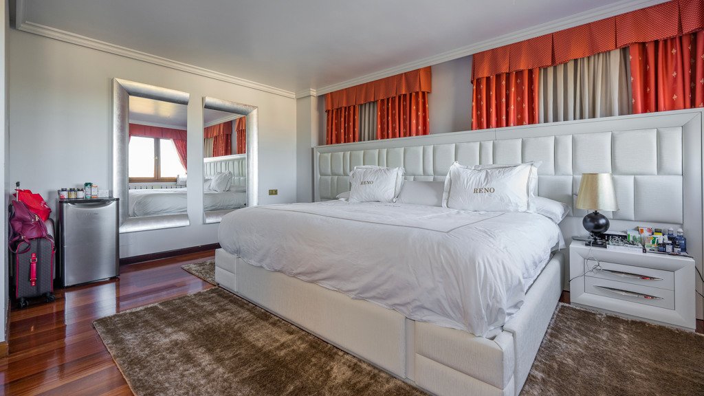 Villa à Pozuelo de Alarcon, Madrid, Espagne 5 chambres, 977 m2 No. 90097