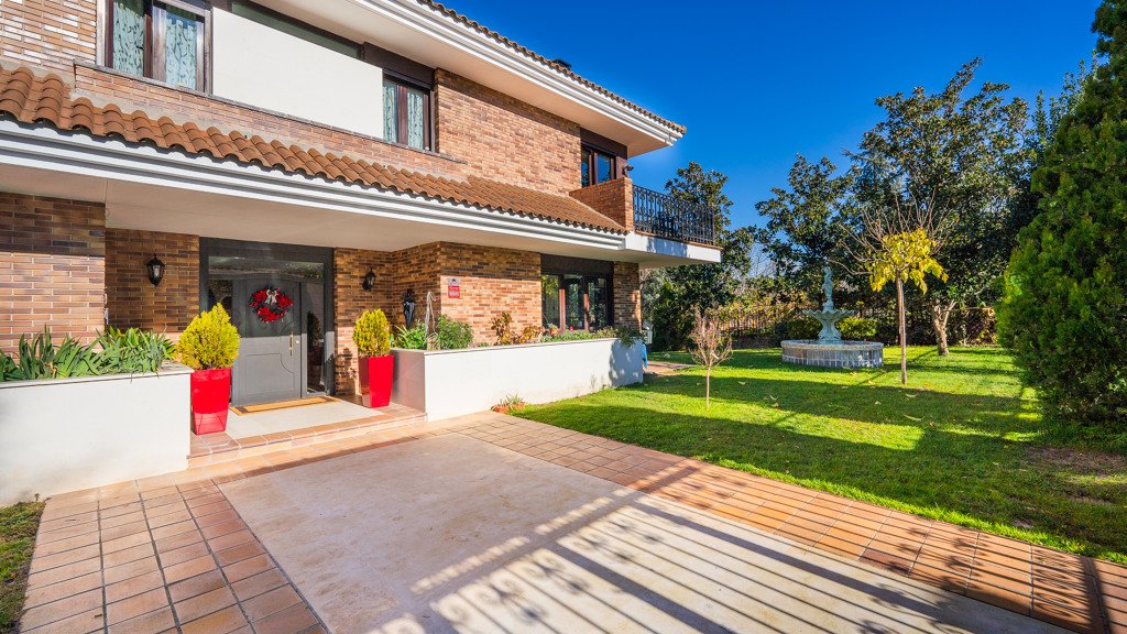 Villa à Pozuelo de Alarcon, Madrid, Espagne 5 chambres, 977 m2 No. 90097