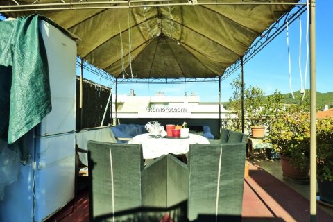 Пентхаус в Льорет-де-Мар, Герона, Испания 3 спальни, 90м2 №104061