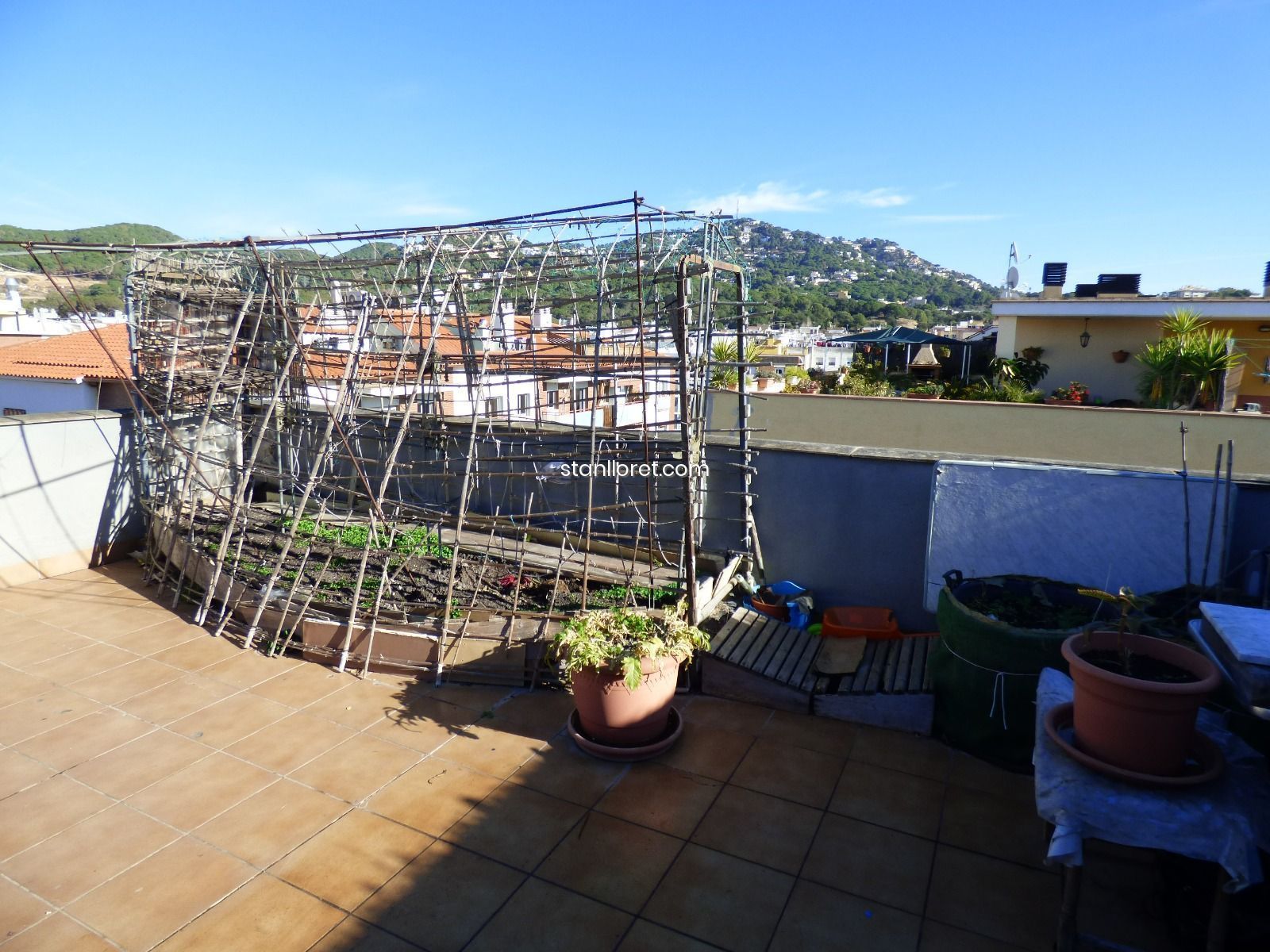 Kattohuoneisto Lloret de Mar, Girona, Espanja 3 makuuhuonetta, 90 m2 No. 104061