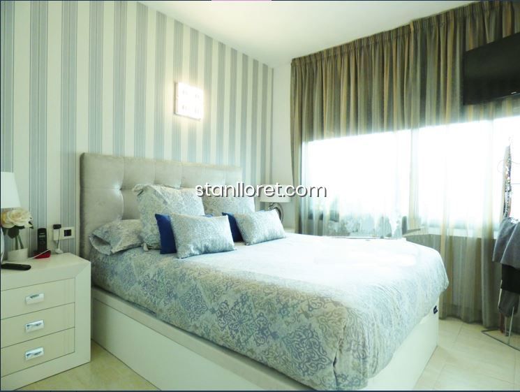 Kattohuoneisto Lloret de Mar, Girona, Espanja 3 makuuhuonetta, 100 m2 No. 104059