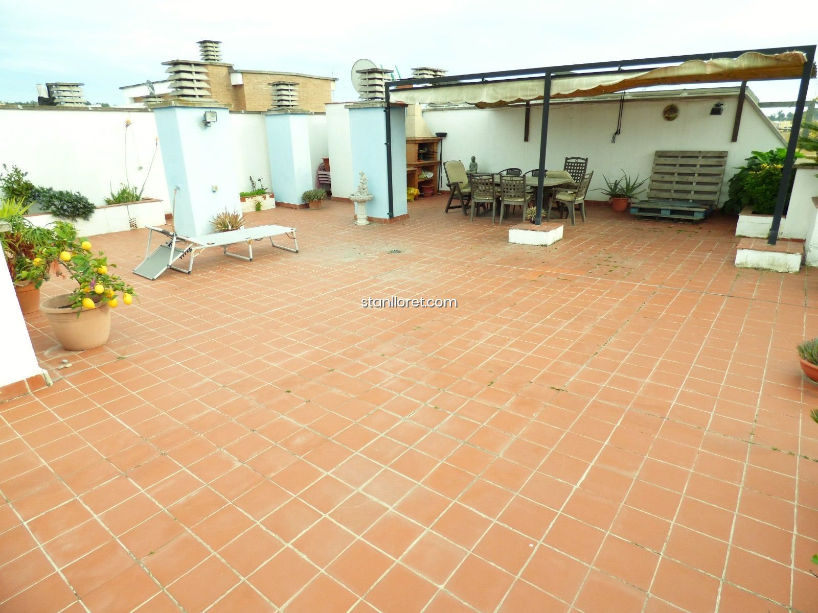 Kattohuoneisto Lloret de Mar, Girona, Espanja 3 makuuhuonetta, 100 m2 No. 104059