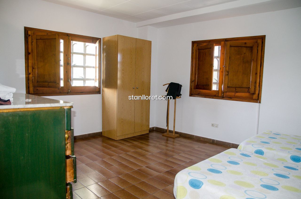 Сasa en Blanes, Gerona, España 7 dormitorios, 400 m2 No. 104062