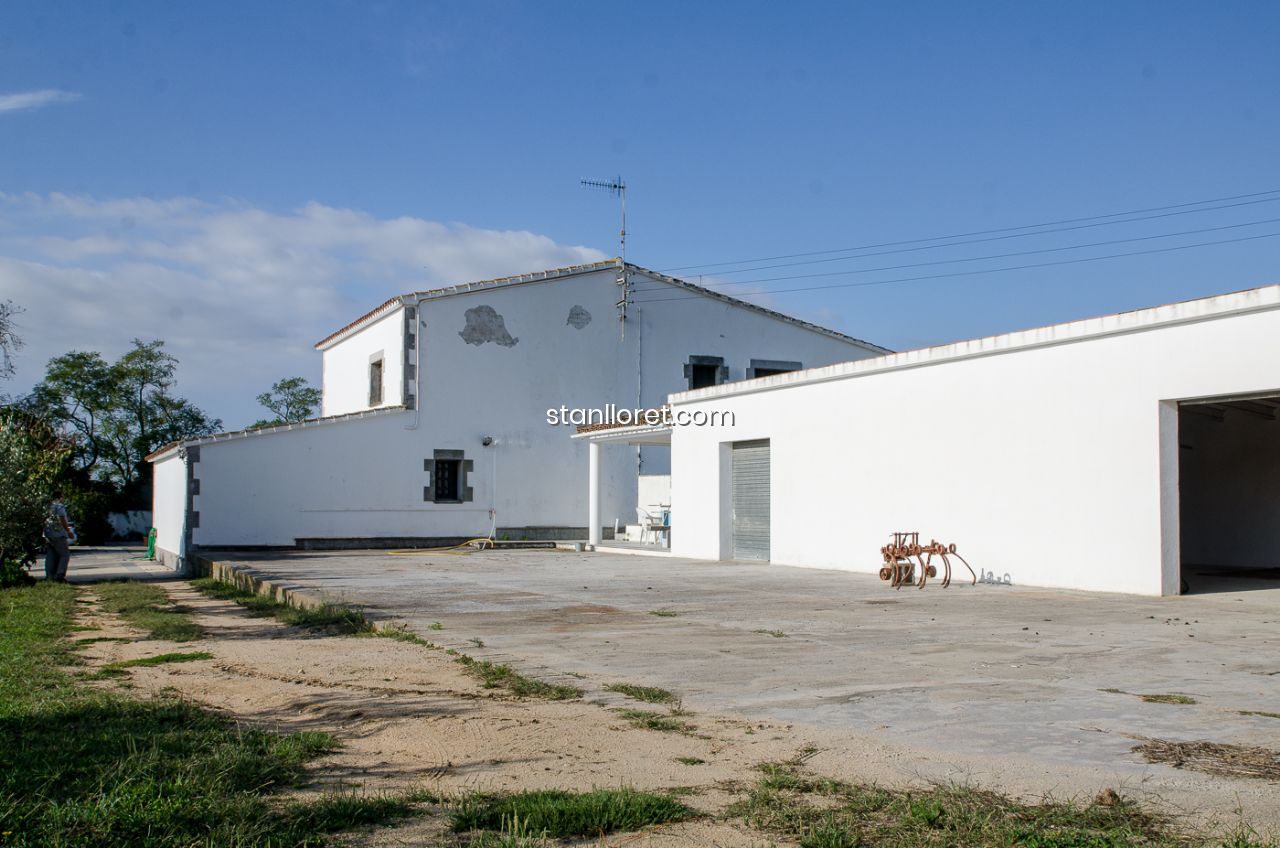 Сasa en Blanes, Gerona, España 7 dormitorios, 400 m2 No. 104062