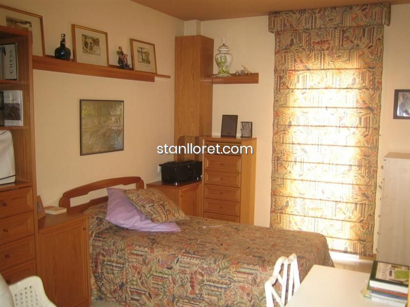 Apartament w Lloret de Mar, Girona, Hiszpania 4 sypialnie, 200 mkw. nr 104063