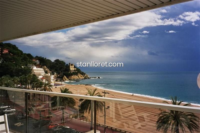 Apartament w Lloret de Mar, Girona, Hiszpania 4 sypialnie, 200 mkw. nr 104063