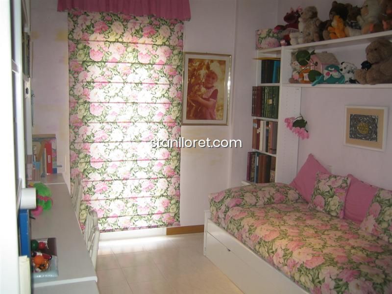 Apartament w Lloret de Mar, Girona, Hiszpania 4 sypialnie, 200 mkw. nr 104063