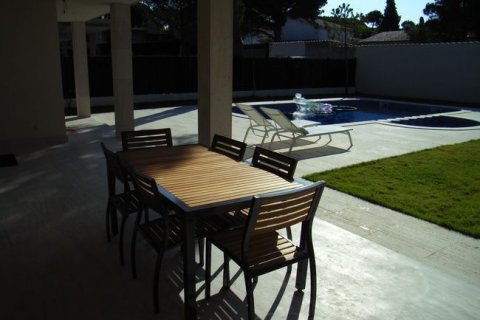 Talo S'Agaro, Girona, Espanja 5 makuuhuonetta, 326 m2 No. 22446