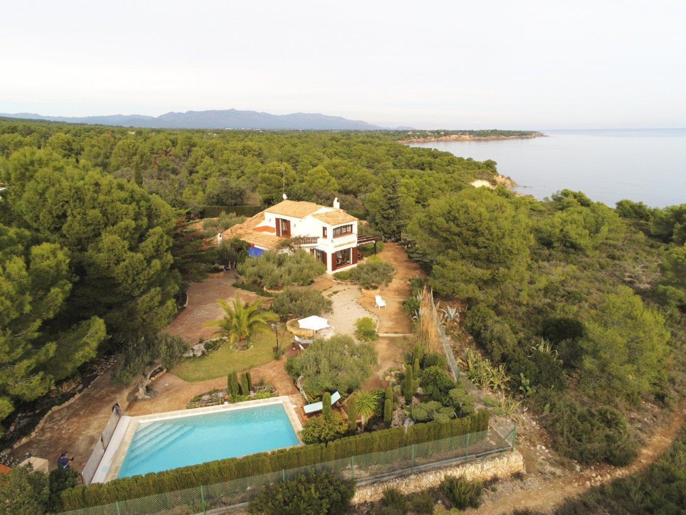 Māja L'Ametlla de Mar, Tarragona, Spānijā 4 istabas, 236 m2 Nr. 21571