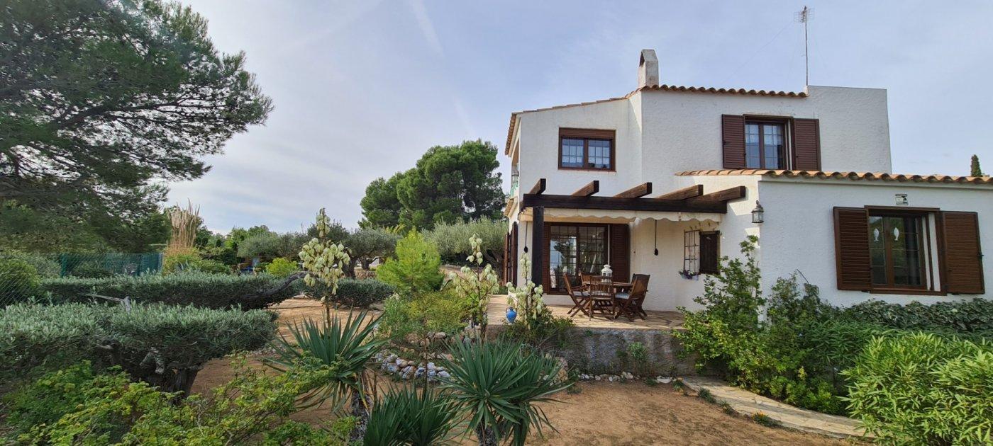 Māja L'Ametlla de Mar, Tarragona, Spānijā 4 istabas, 236 m2 Nr. 21571