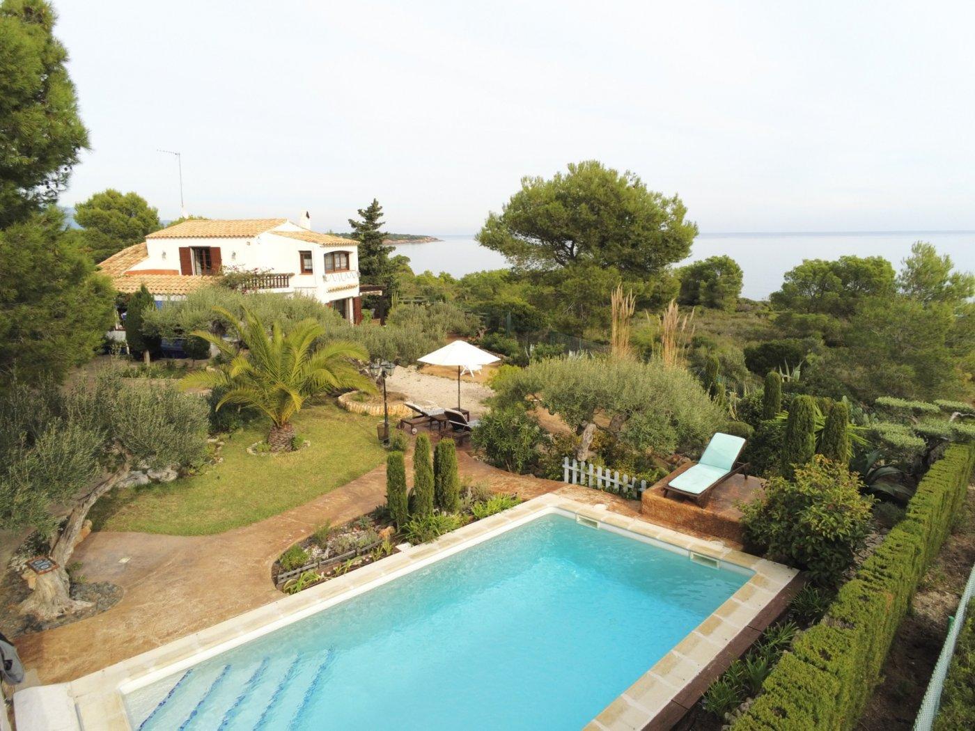 Māja L'Ametlla de Mar, Tarragona, Spānijā 4 istabas, 236 m2 Nr. 21571