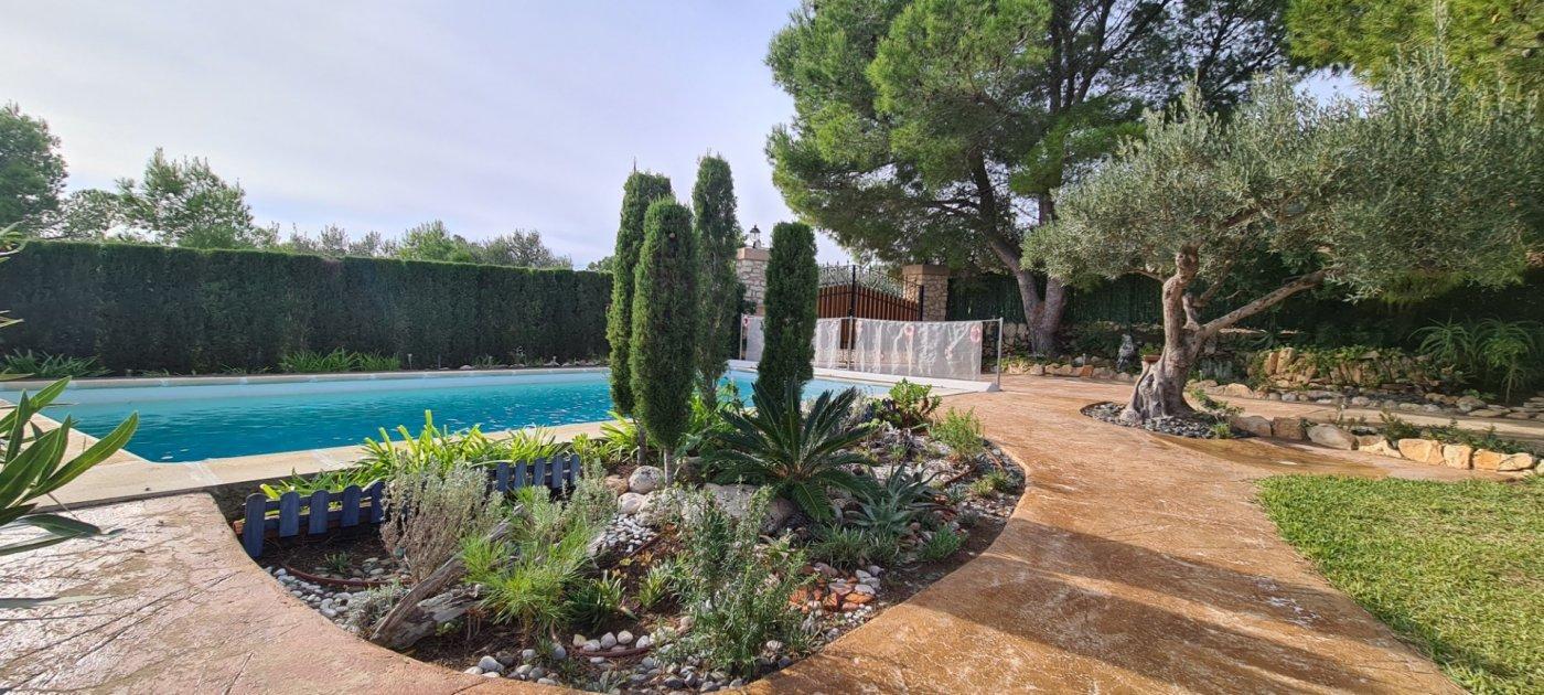 Māja L'Ametlla de Mar, Tarragona, Spānijā 4 istabas, 236 m2 Nr. 21571