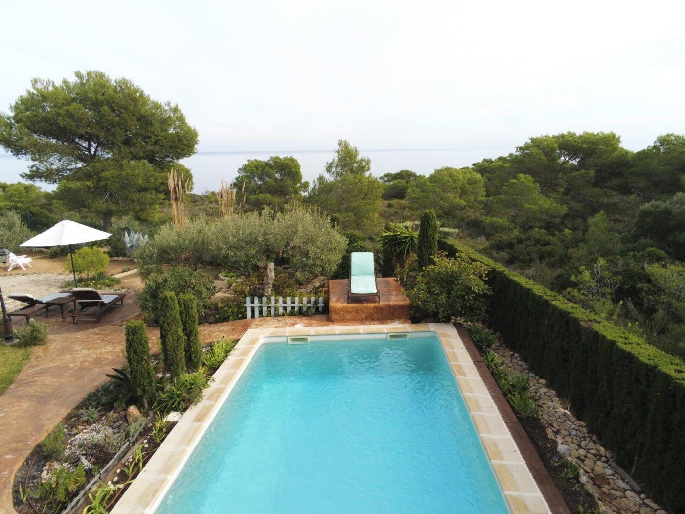 Māja L'Ametlla de Mar, Tarragona, Spānijā 4 istabas, 236 m2 Nr. 21571