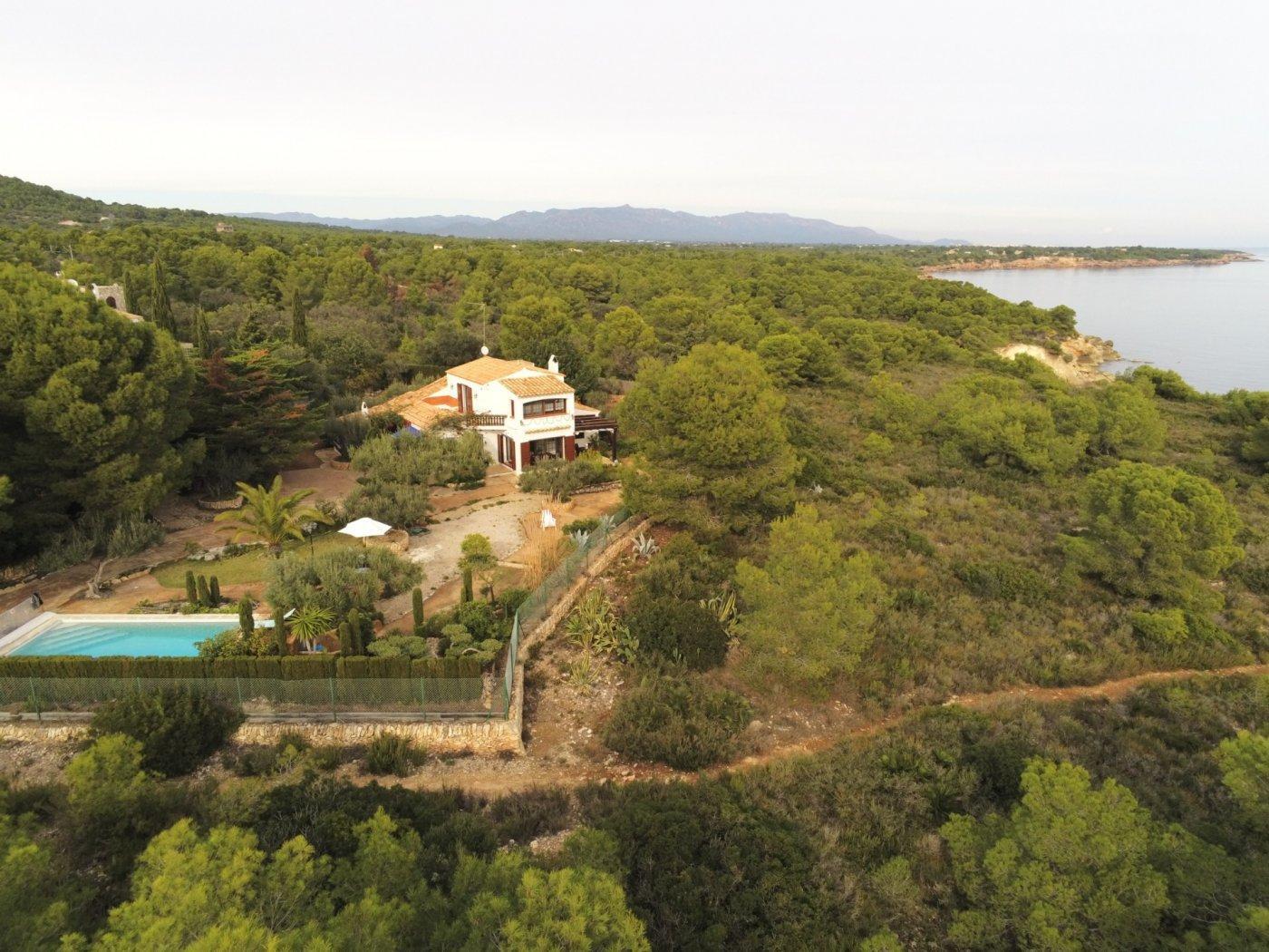 Māja L'Ametlla de Mar, Tarragona, Spānijā 4 istabas, 236 m2 Nr. 21571