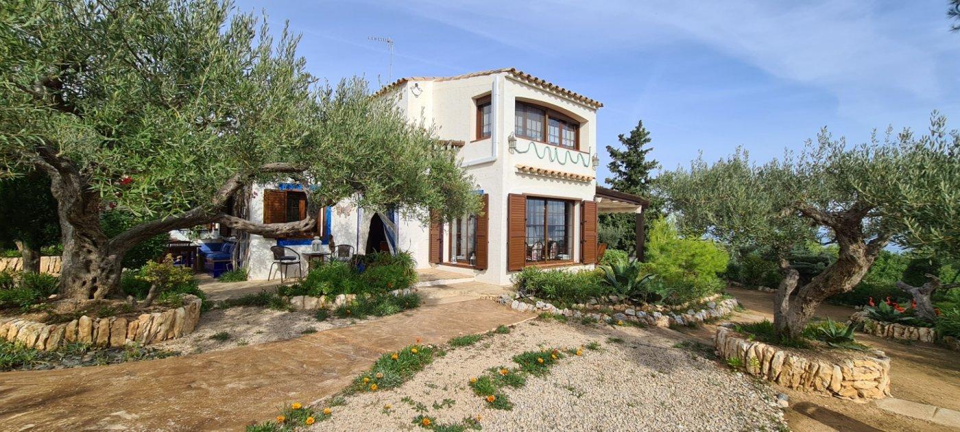 Māja L'Ametlla de Mar, Tarragona, Spānijā 4 istabas, 236 m2 Nr. 21571