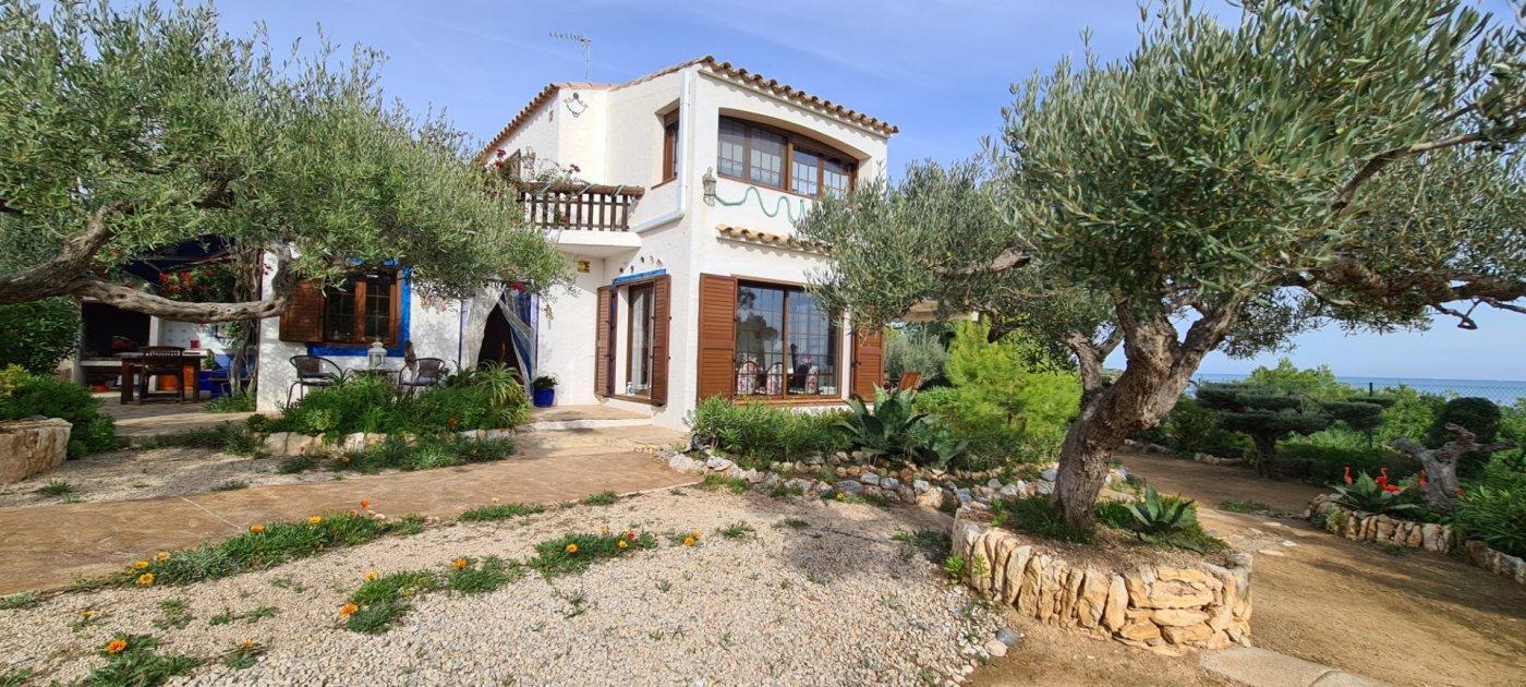 Māja L'Ametlla de Mar, Tarragona, Spānijā 4 istabas, 236 m2 Nr. 21571