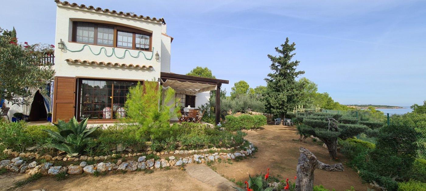 Māja L'Ametlla de Mar, Tarragona, Spānijā 4 istabas, 236 m2 Nr. 21571